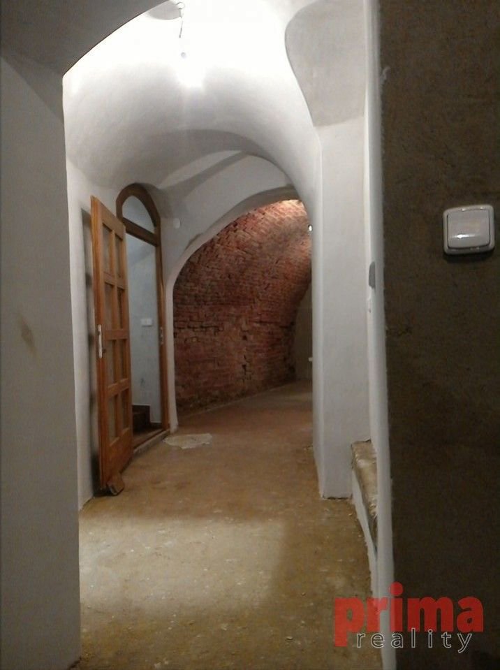 Photo 2/4