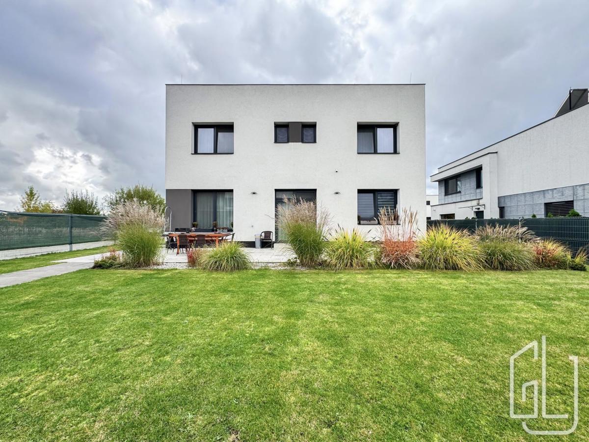 House for sale · Family house · 260 m²