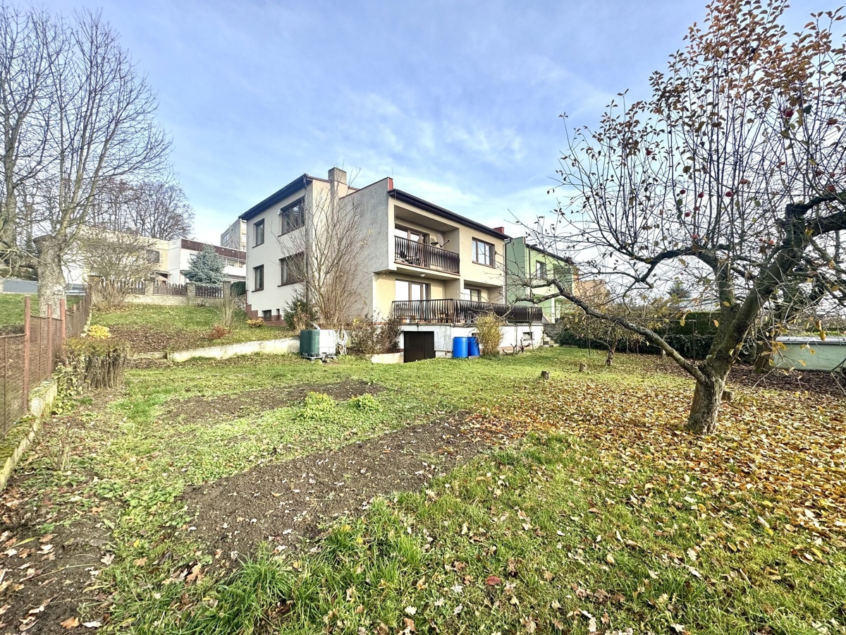 House for sale · Family house · 416 m² · 5 rooms