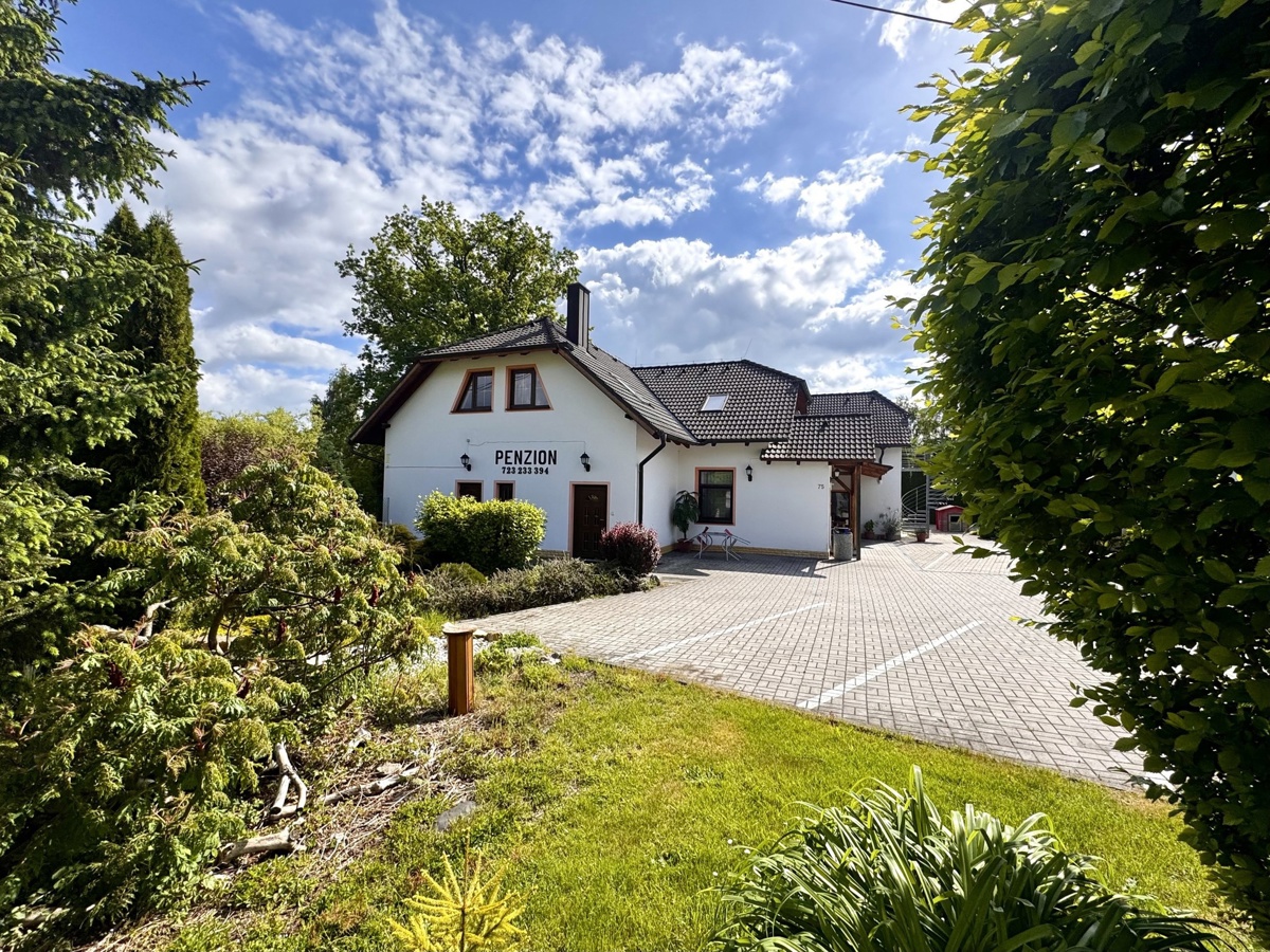 Fotografie 1 - Prodej domu · Rodinný · 480 m² · 5 pokojů