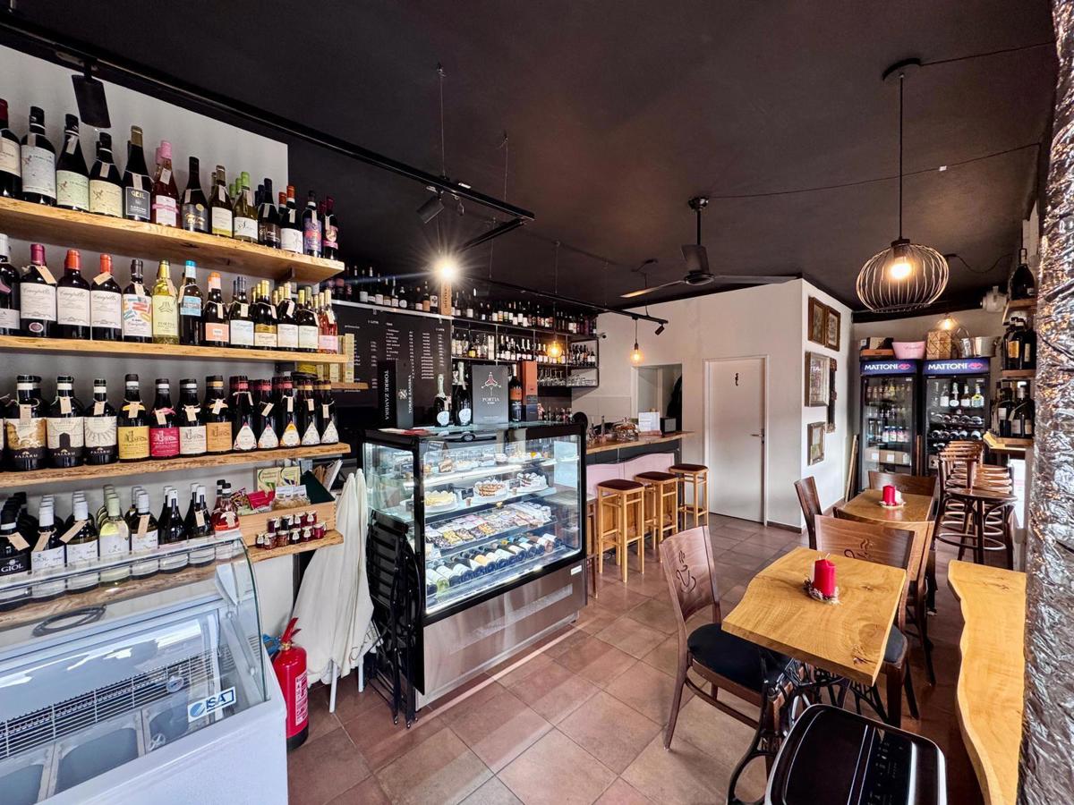 Bất động sản thương mại cho thuê · 45 m²