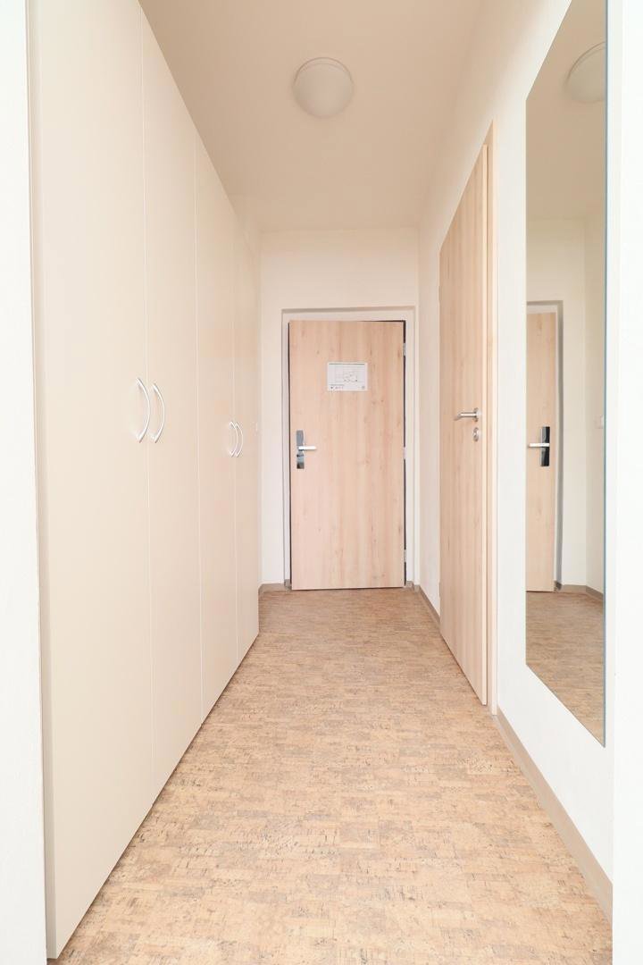 Pronájem bytu · 1+kk · 35 m²