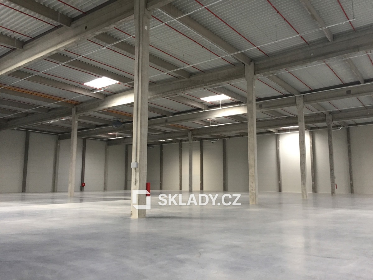 Аренда коммерческой недвижимости · Склад · 3 259 m²