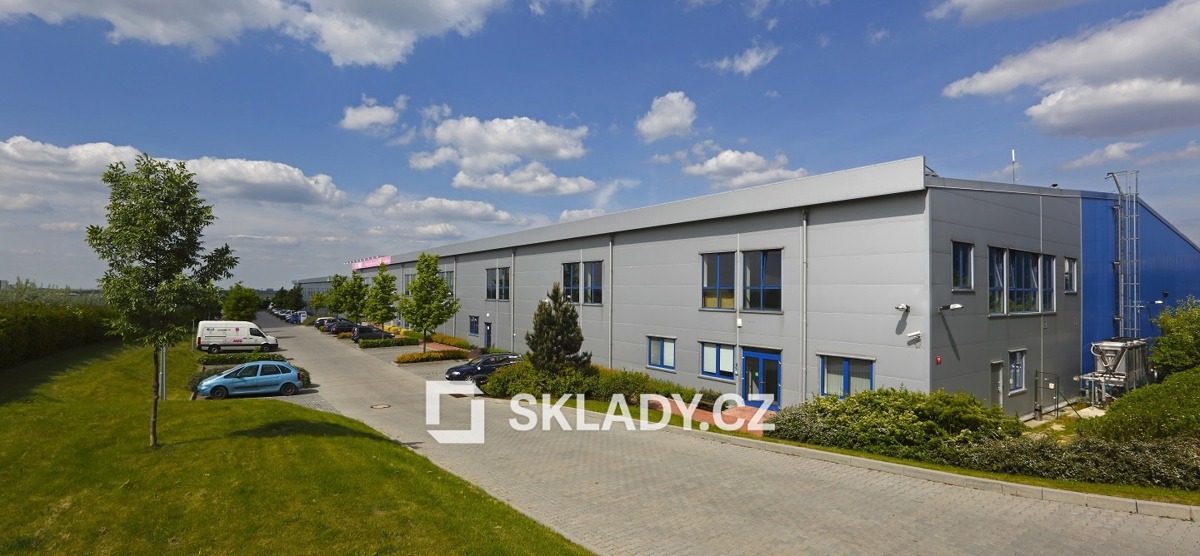 Аренда коммерческой недвижимости · 1 055 m²