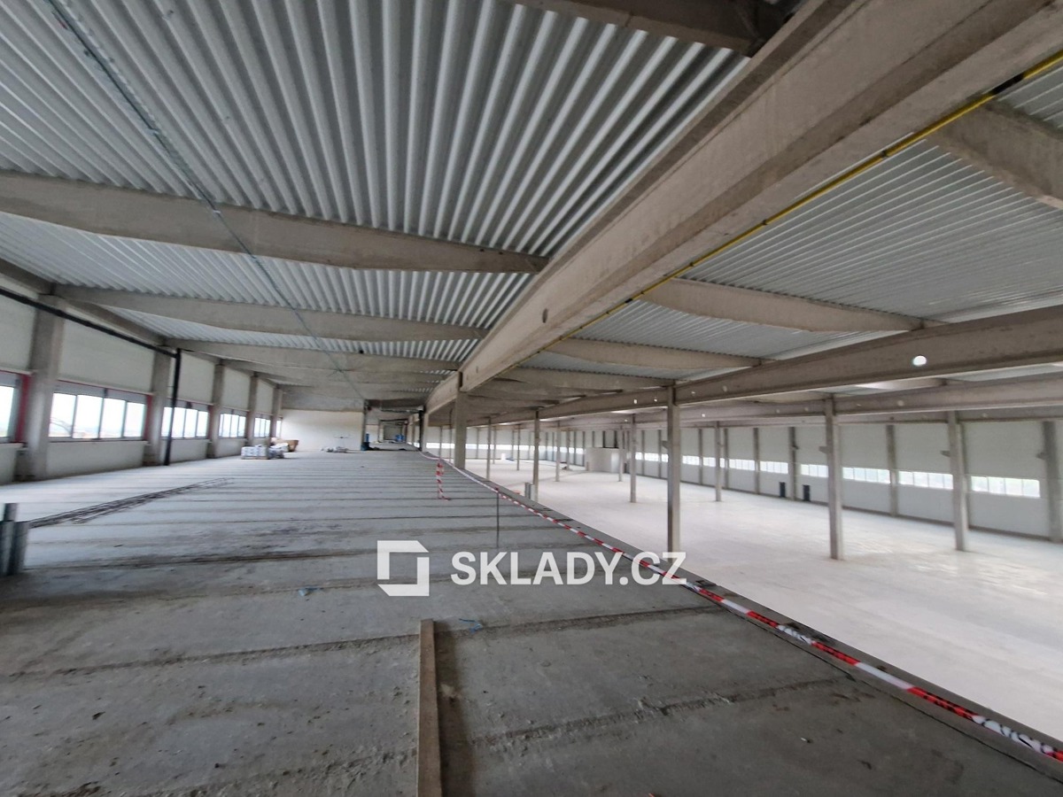 Оренда комерційної нерухомості · 1 700 m²