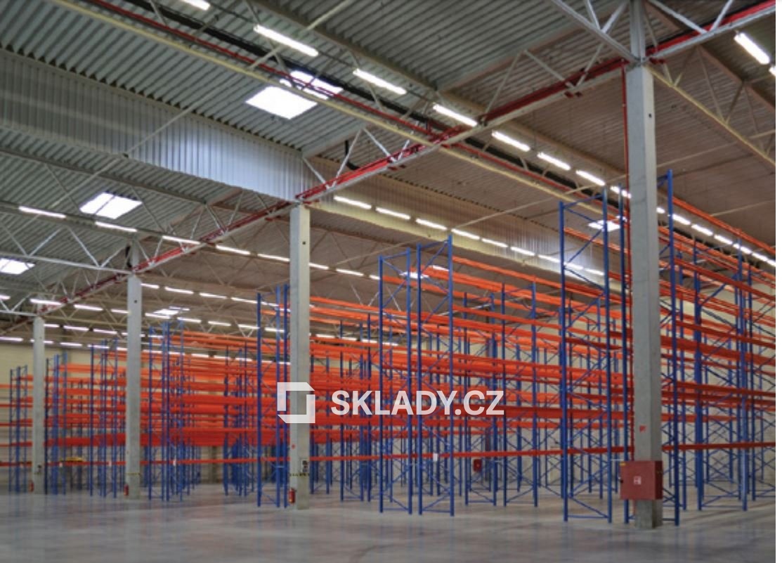 Pronájem komerční nemovitosti · Sklad · 4 300 m²
