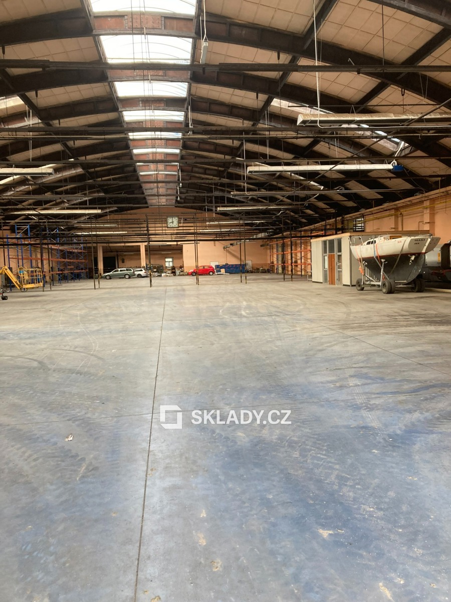 Fotografie 1 - Pronájem komerční nemovitosti · Sklad · 5 000 m²