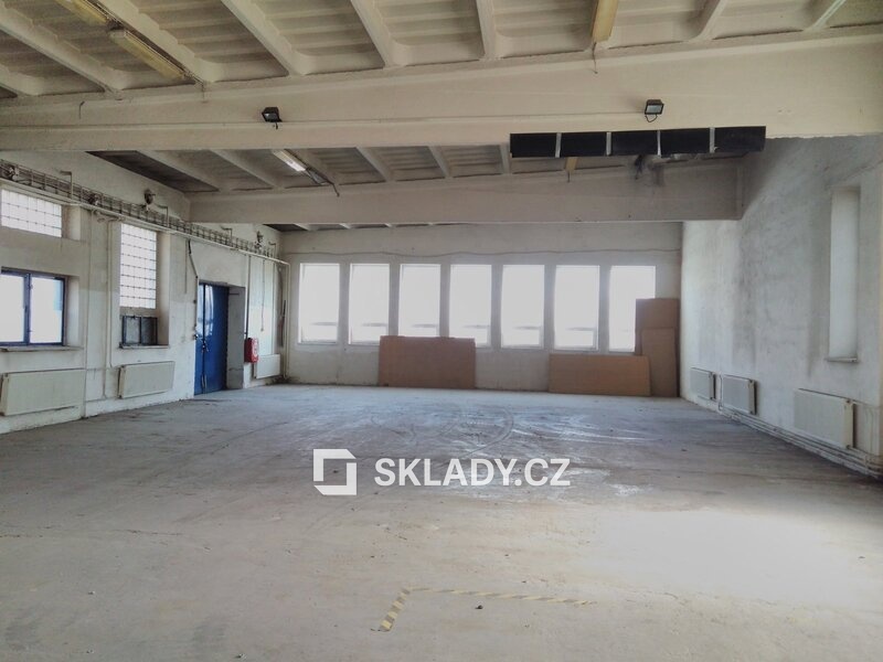 Оренда комерційної нерухомості · Склад · 565 m²