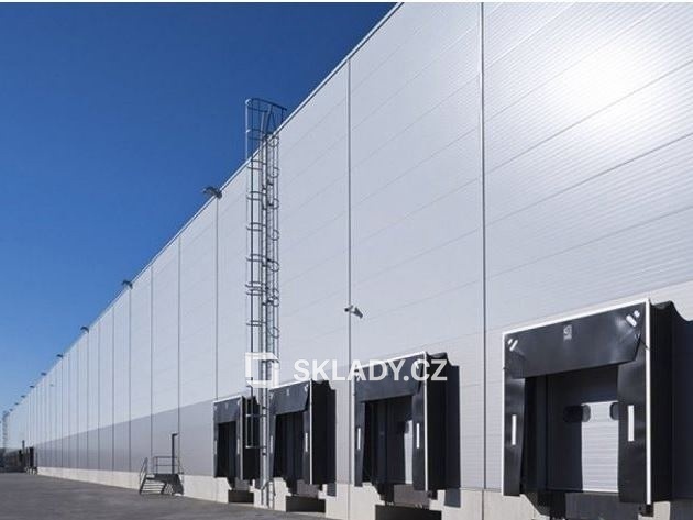 Bất động sản thương mại cho thuê · 5 000 m²