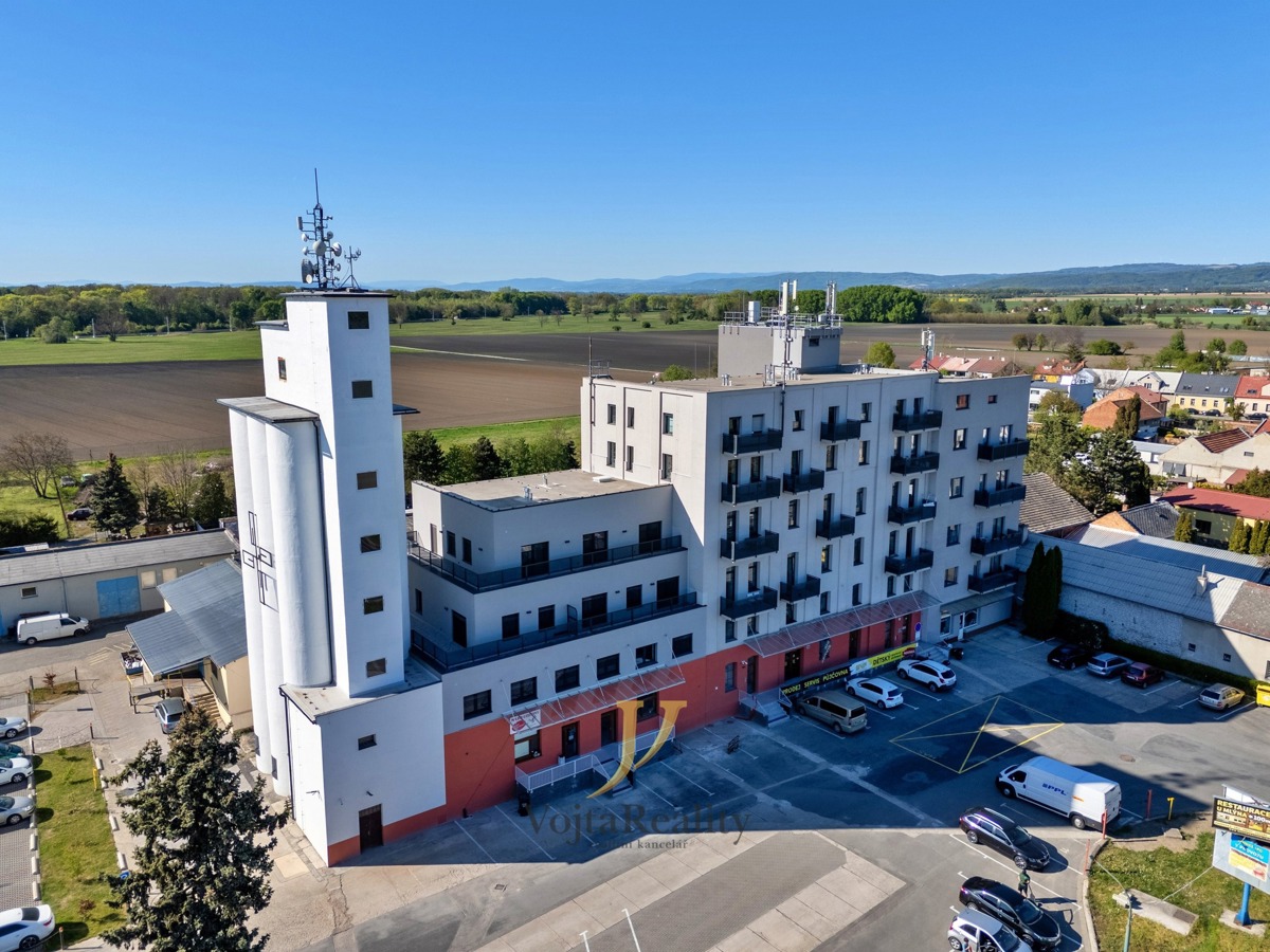 Аренда коммерческой недвижимости · 85 m²