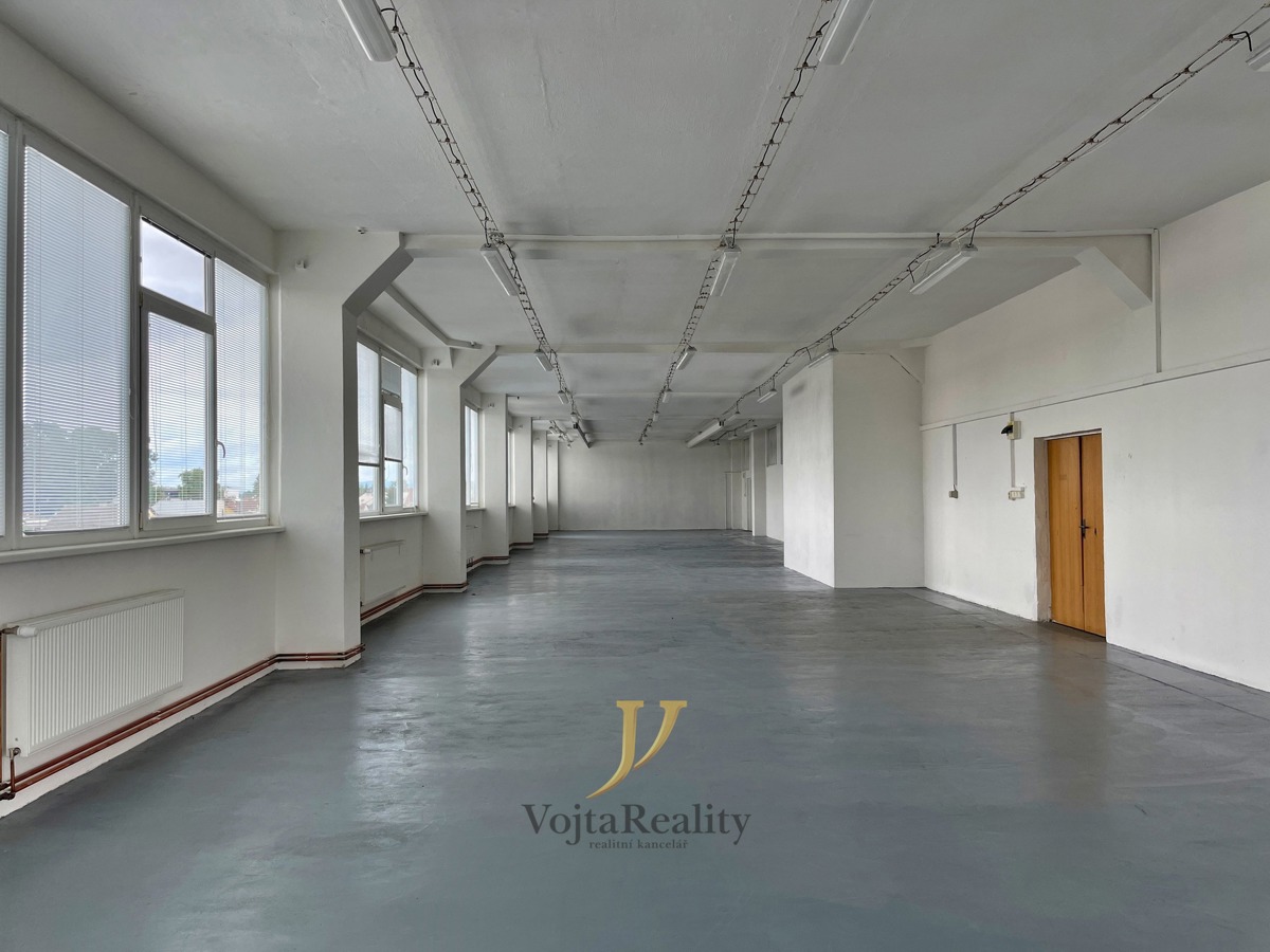 Оренда комерційної нерухомості · 400 m²