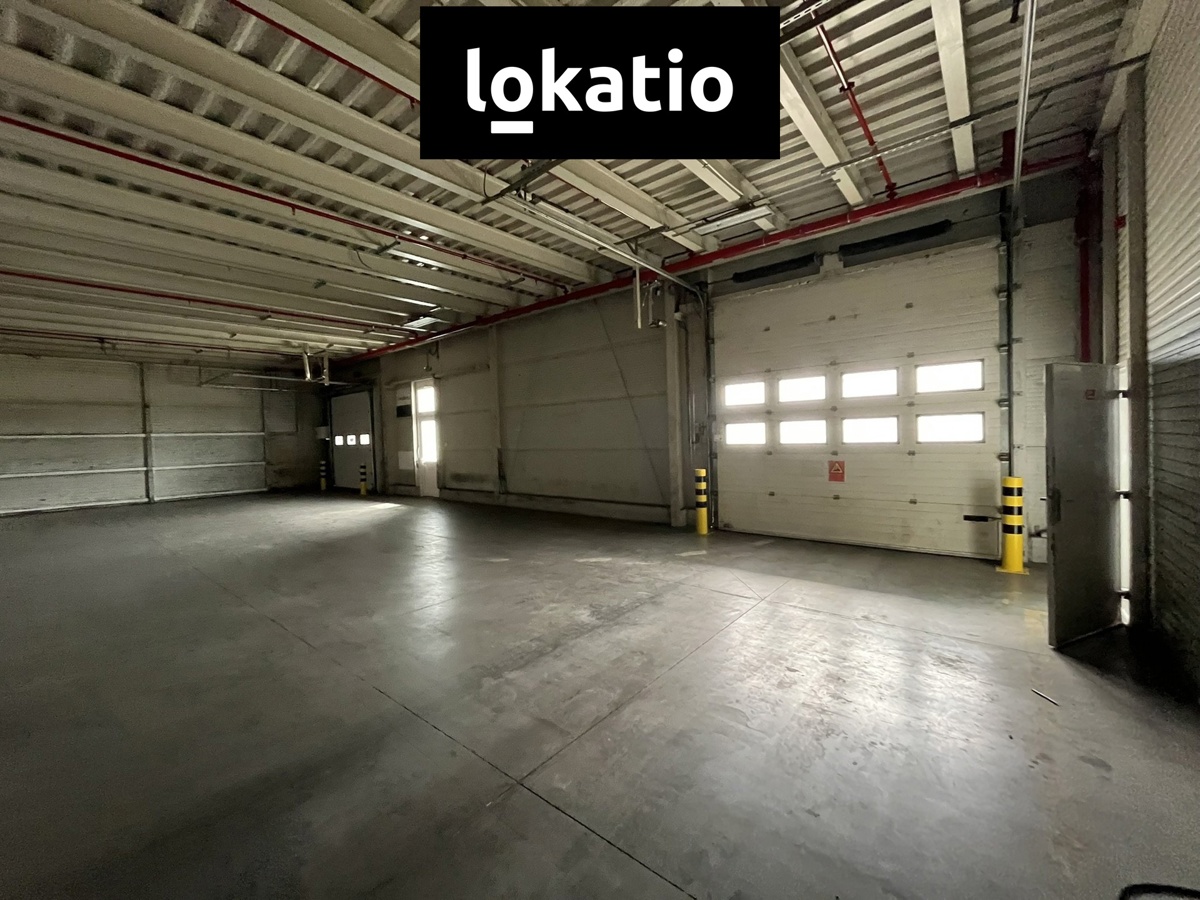 Bất động sản thương mại cho thuê · 1 105 m²