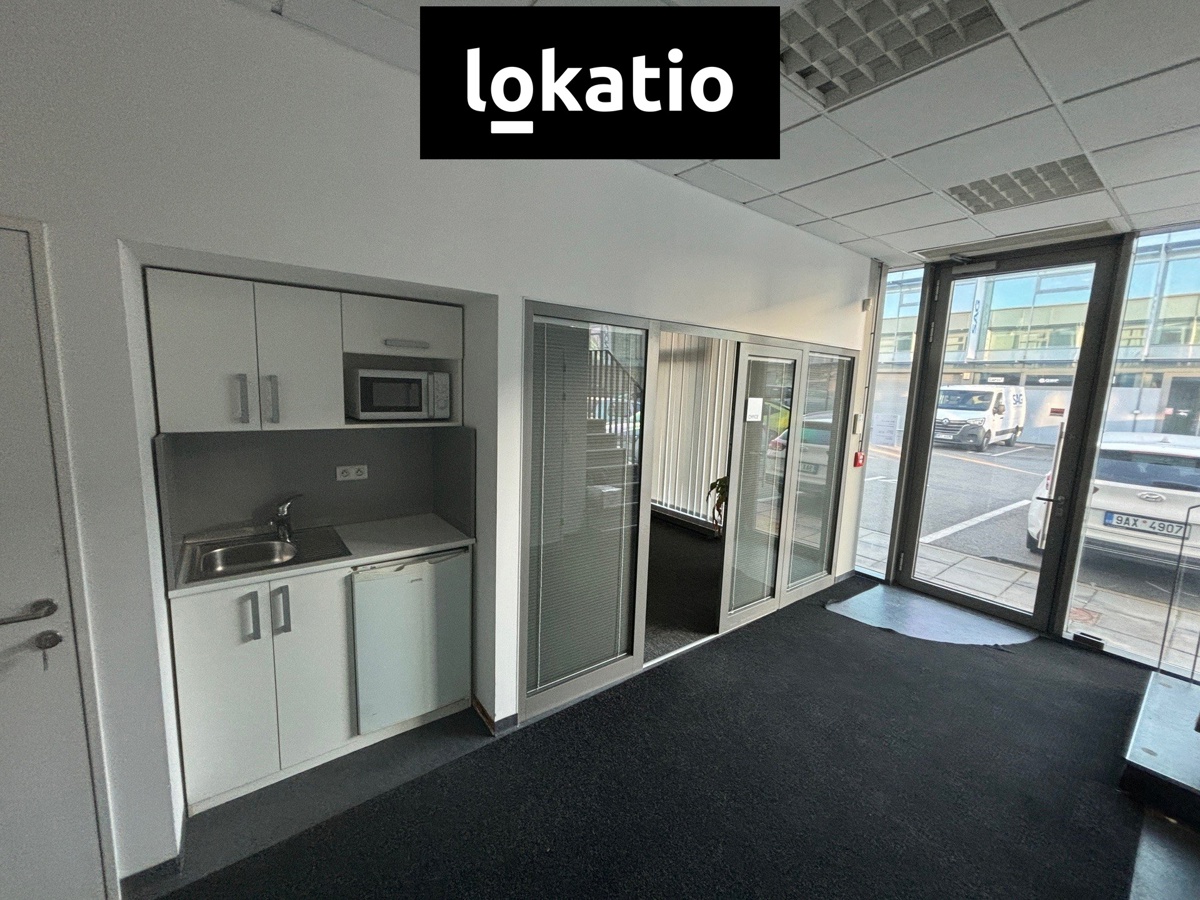 Pronájem komerční nemovitosti · 467 m²