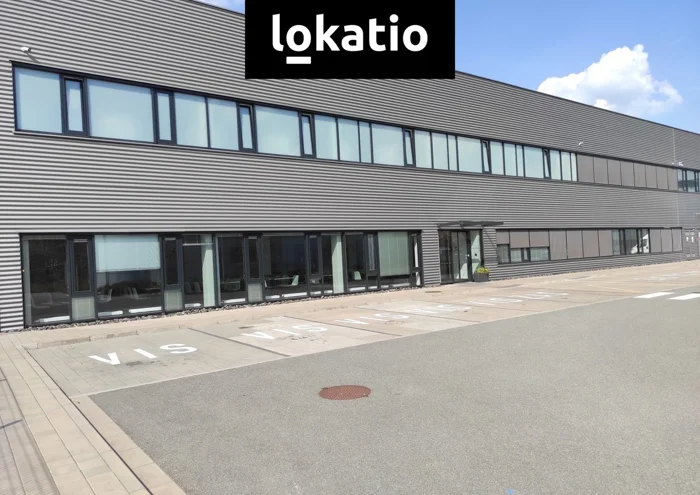 Commercial property for rent · Manufacturing facility · 13 143 m²