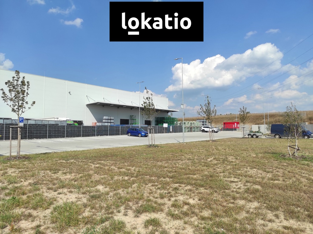 Commercial property for rent · Manufacturing facility · 3 553 m²