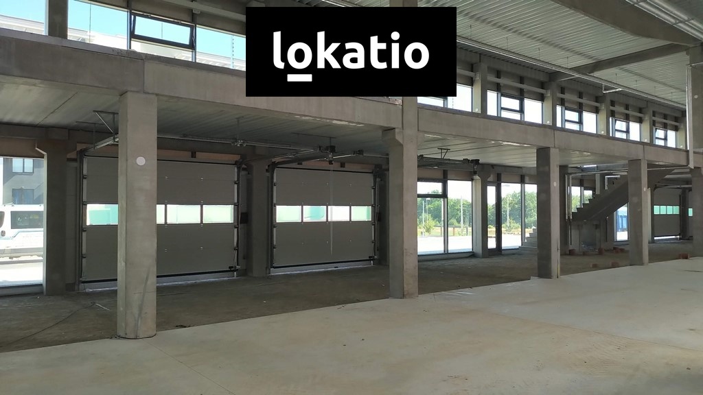 Pronájem komerční nemovitosti · Sklad · 234 m²