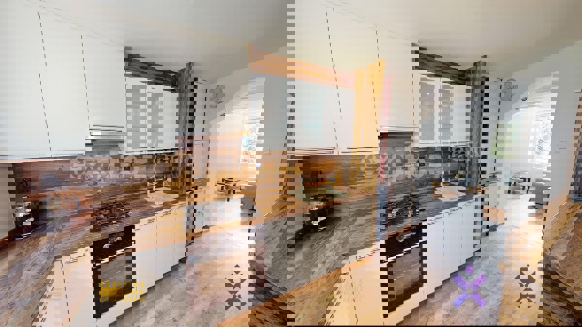 Pronájem bytu · 2+1 · 58 m²