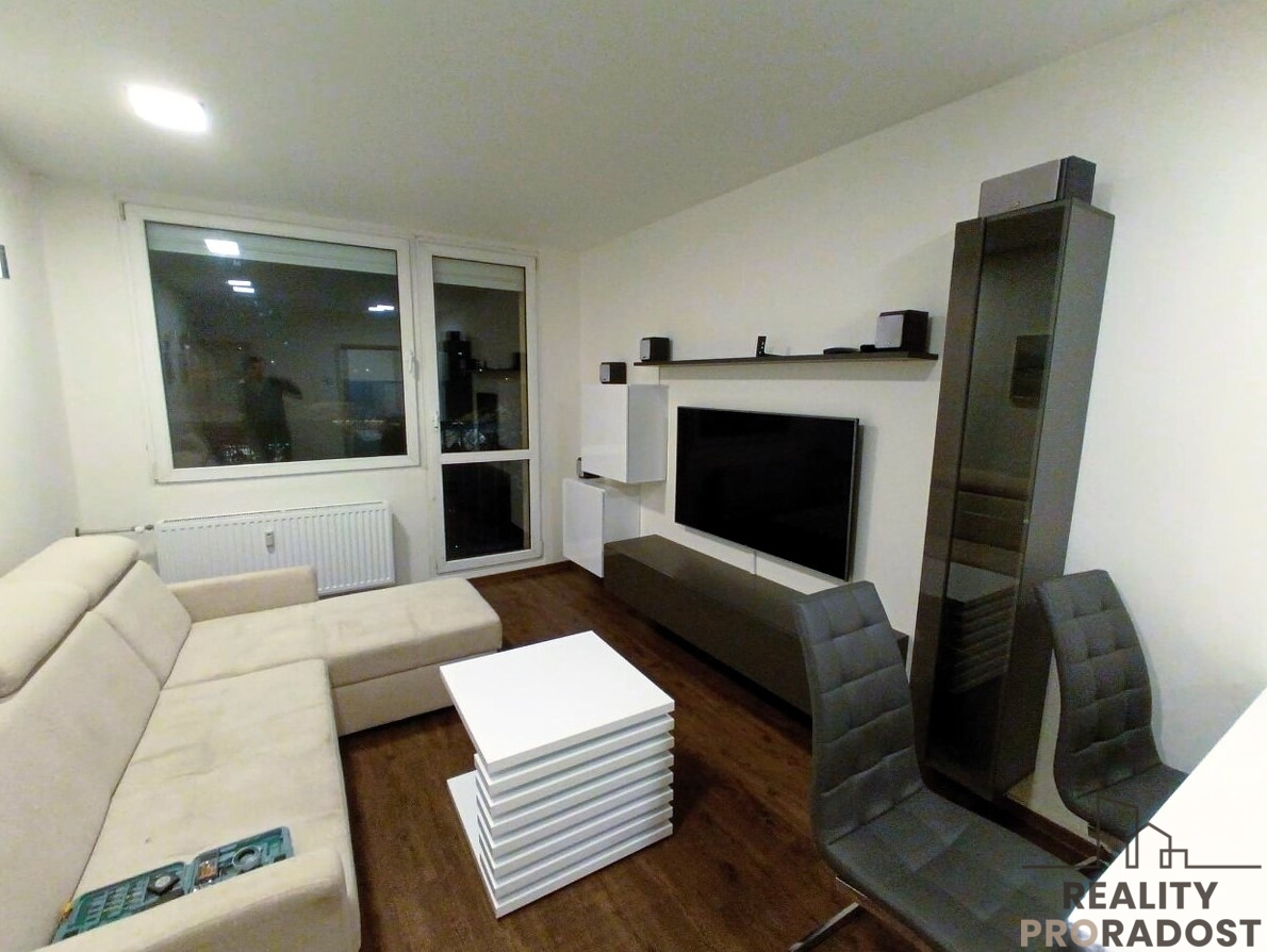 Pronájem bytu · 2+kk · 44 m²