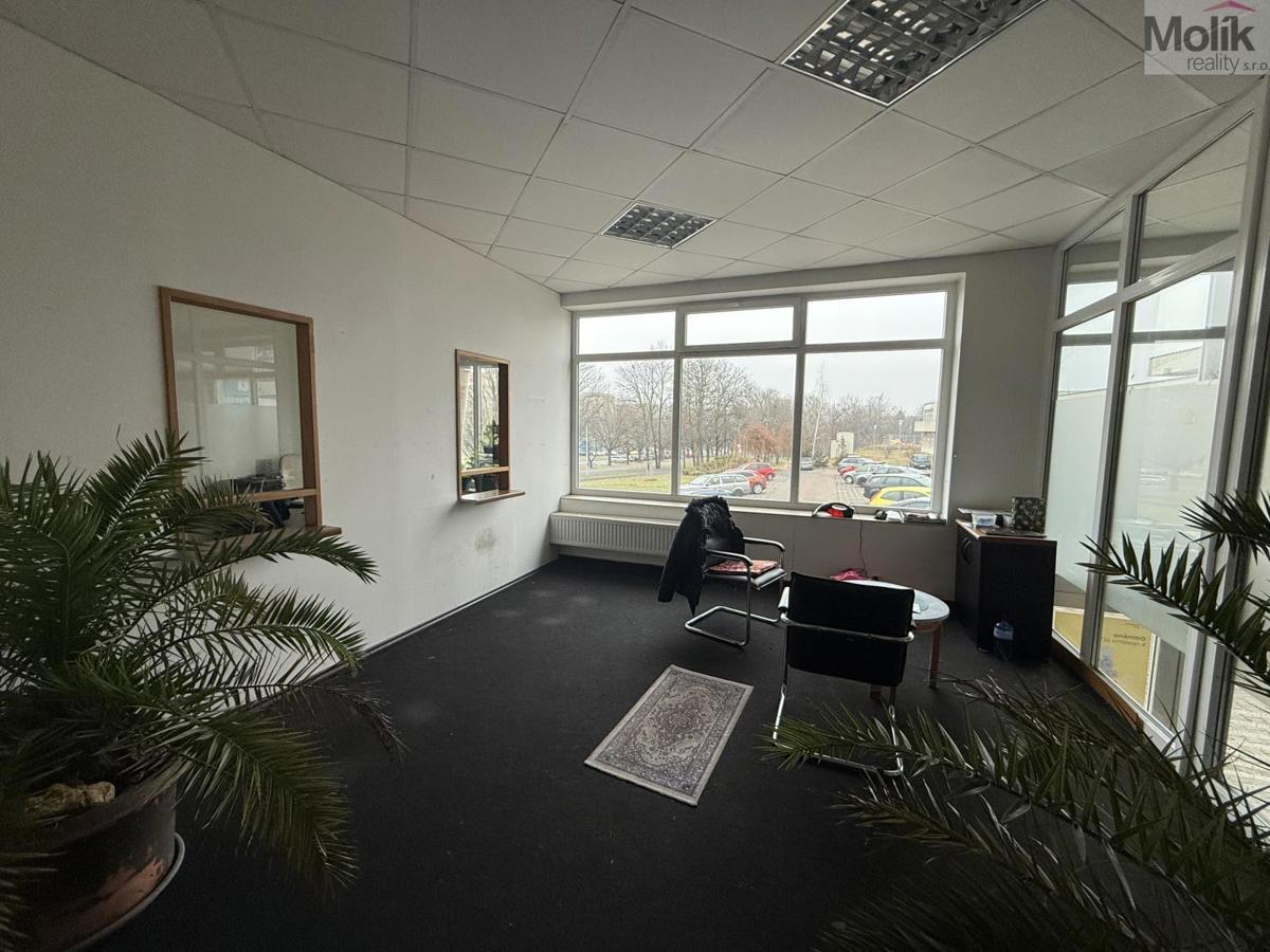 Оренда комерційної нерухомості · Офіс · 41 m²