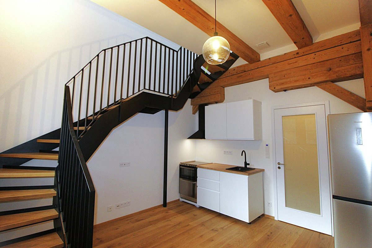 Pronájem bytu · 2+kk · 43 m²