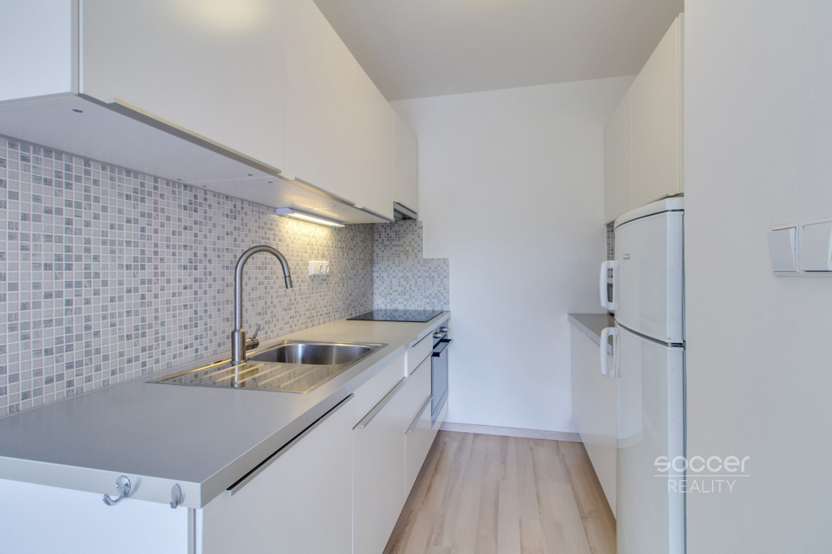Căn hộ bán · 2+kk · 47 m²