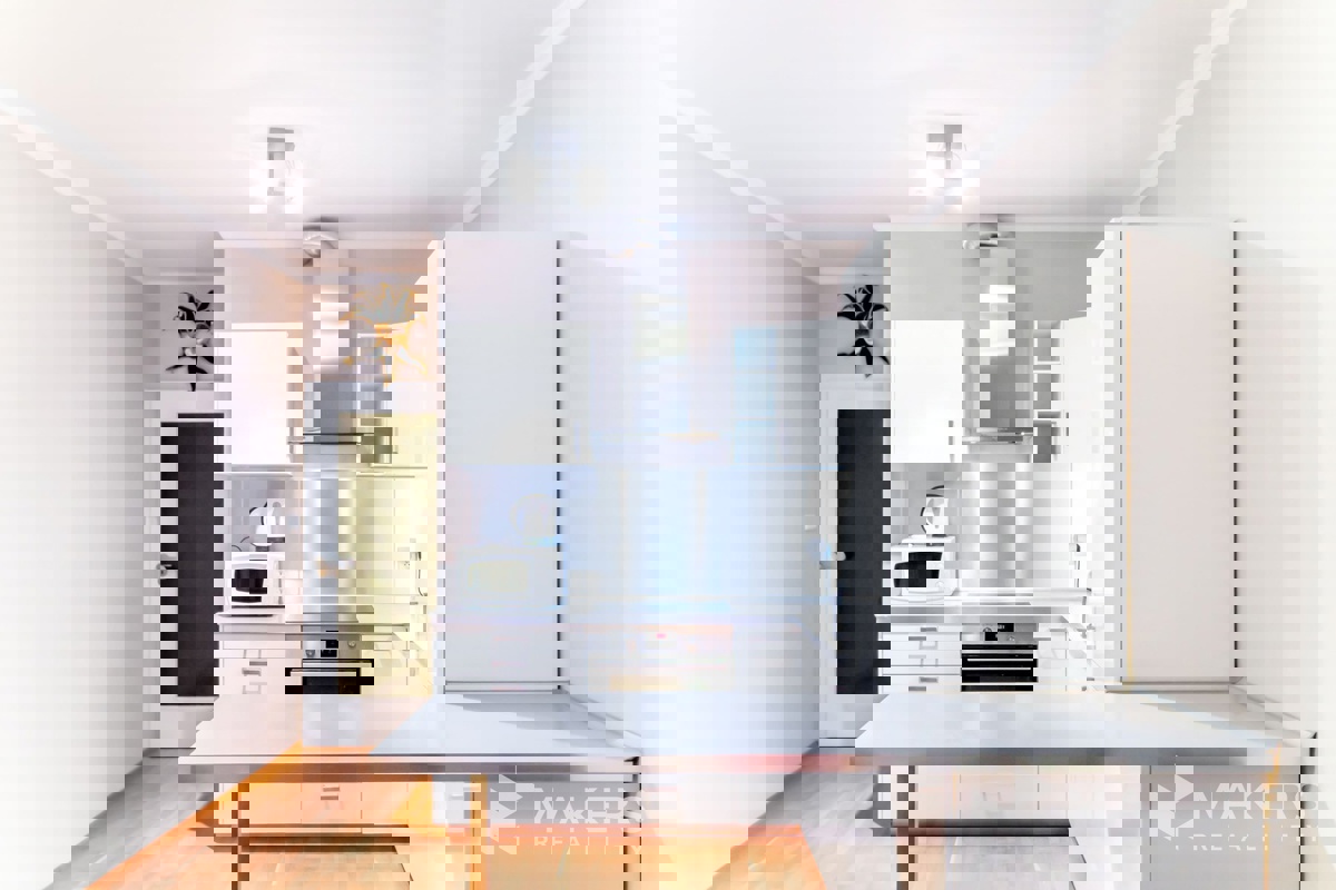 Pronájem bytu · 2+kk · 53 m²