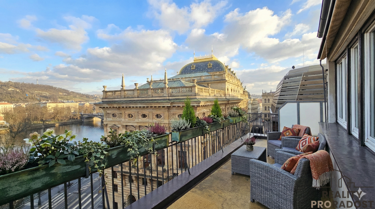 Pronájem bytu · 2+kk · 51 m²