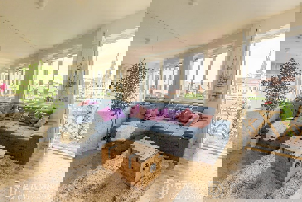 Pronájem bytu · 3+kk · 98 m²