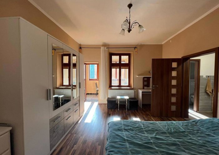 Pronájem bytu · 1+kk · 40 m²