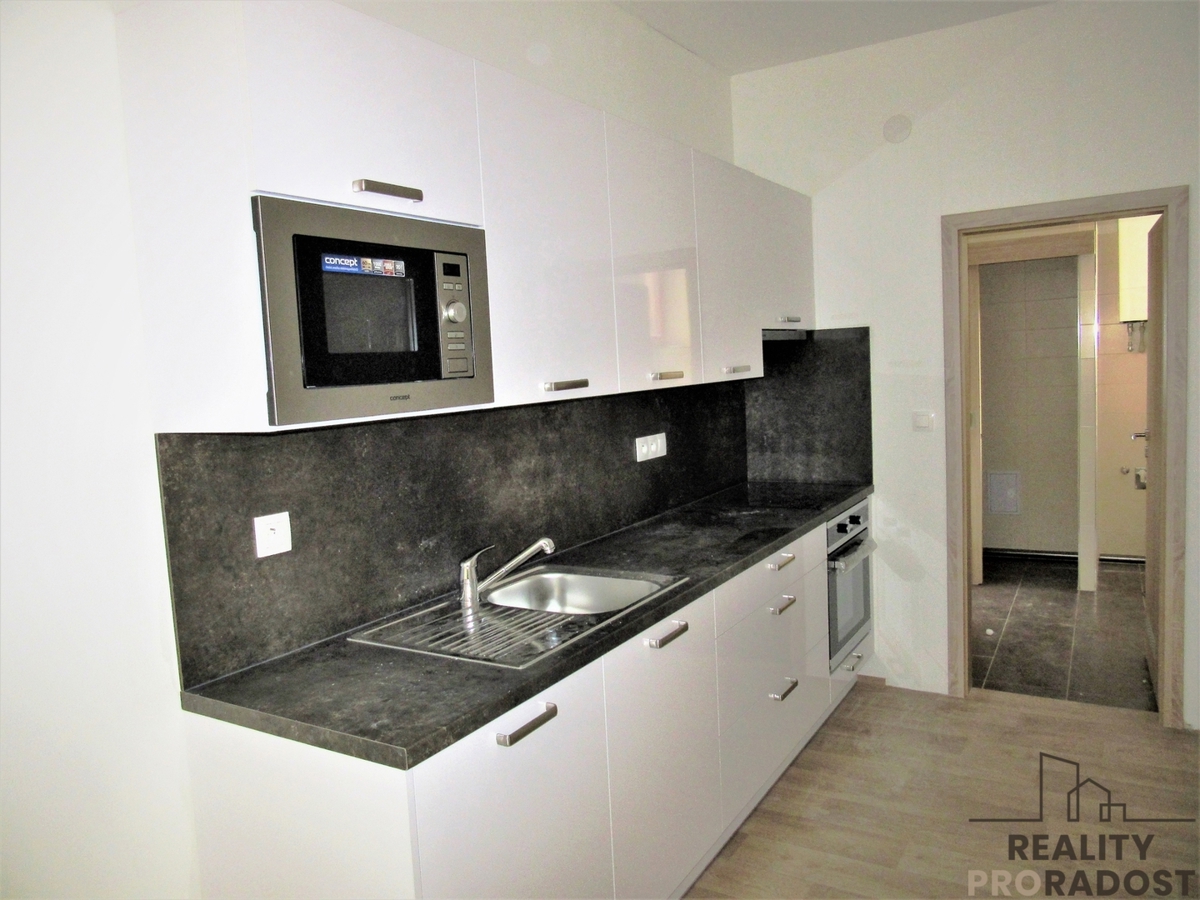 Pronájem bytu · 2+kk · 60 m²