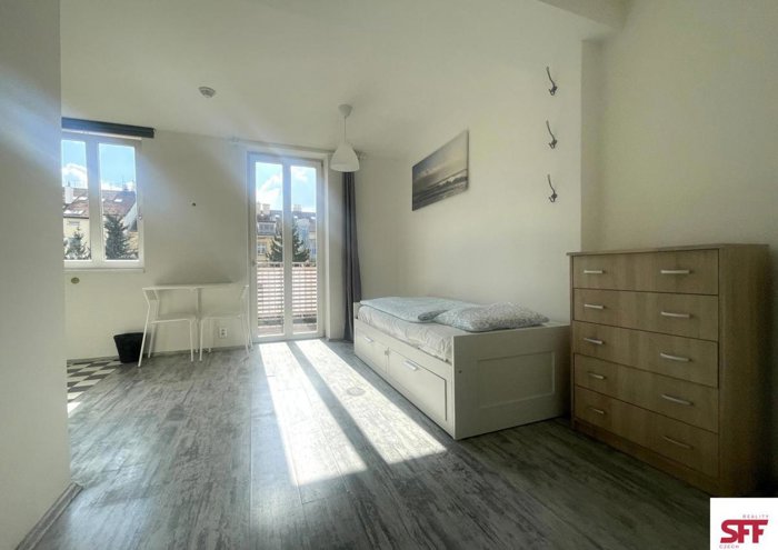 Pronájem bytu · 1+kk · 21 m²