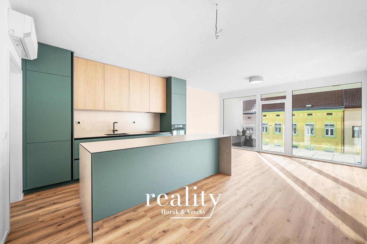 Продаж квартири · 3+kk · 76 m²