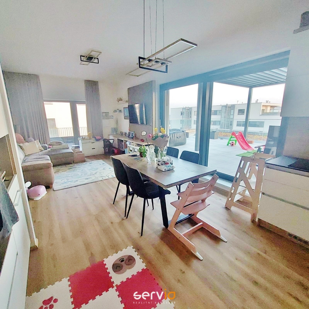 Pronájem bytu · 2+kk · 57 m²