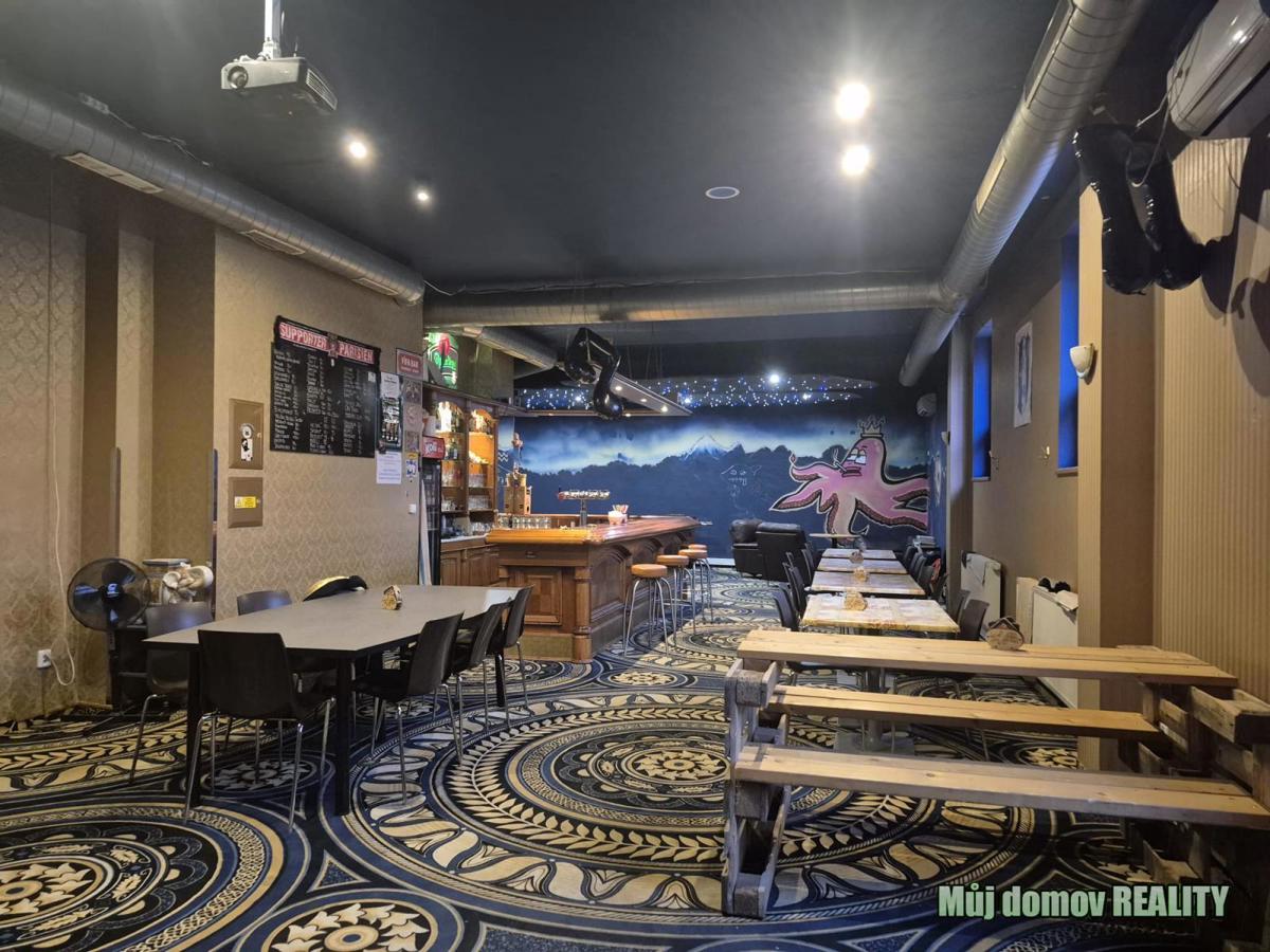 Bất động sản thương mại cho thuê · Quán bar · 124 m²