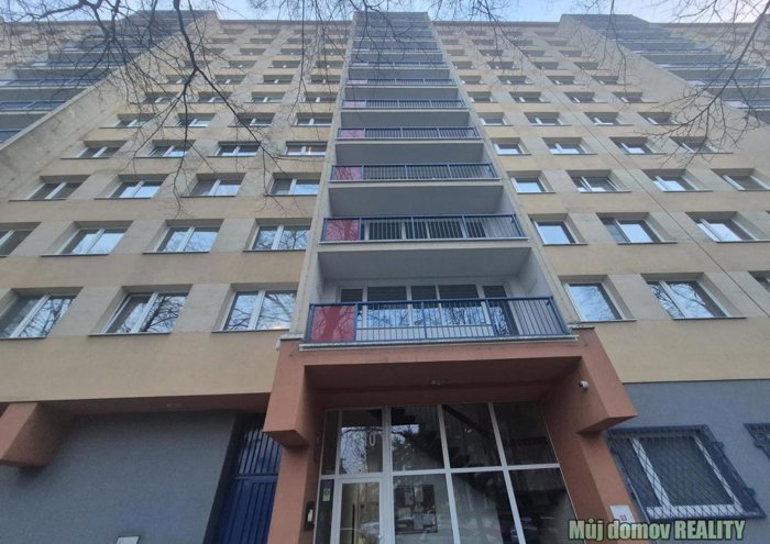 Pronájem bytu · 2+kk · 43 m²