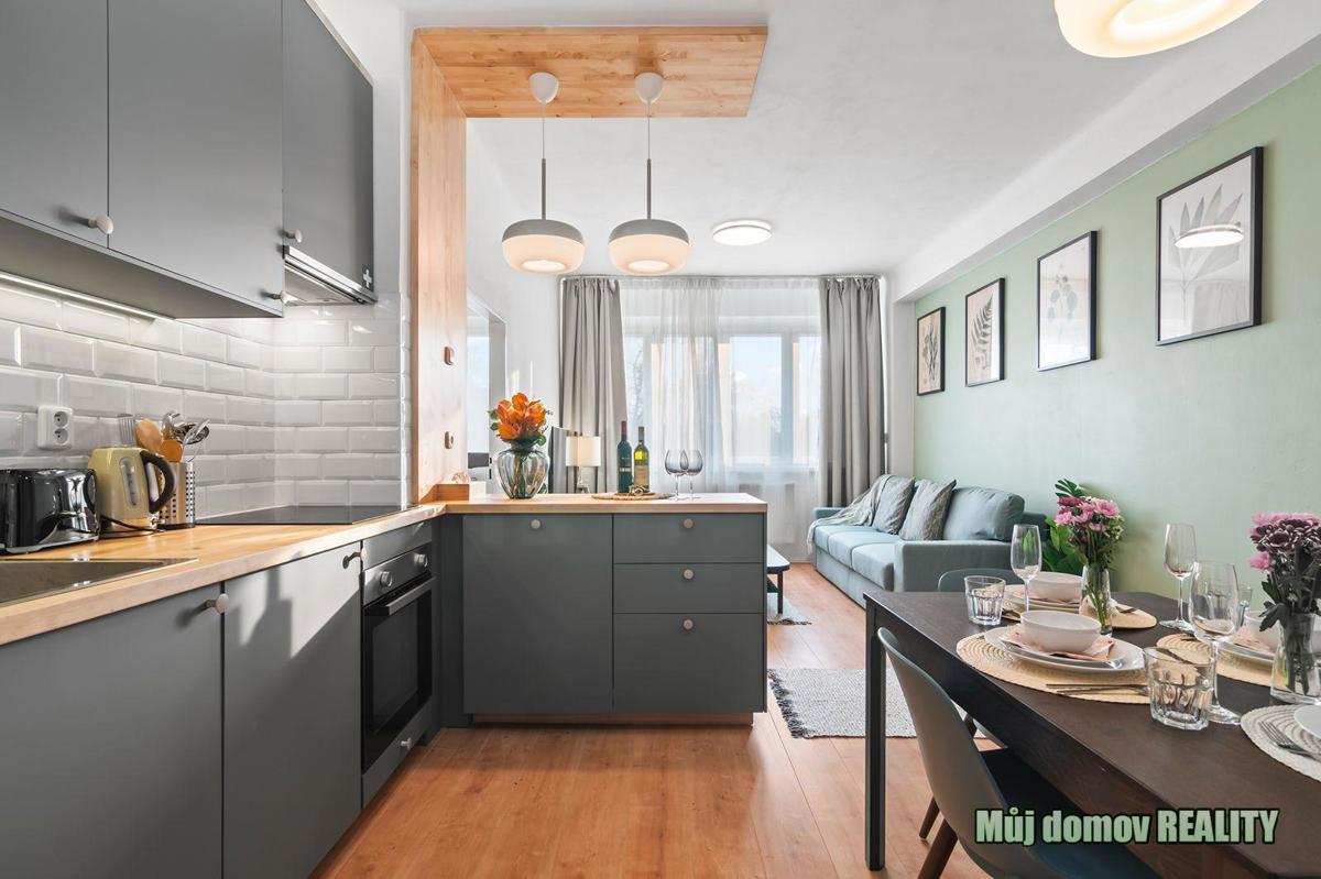 Pronájem bytu · 2+kk · 60 m²