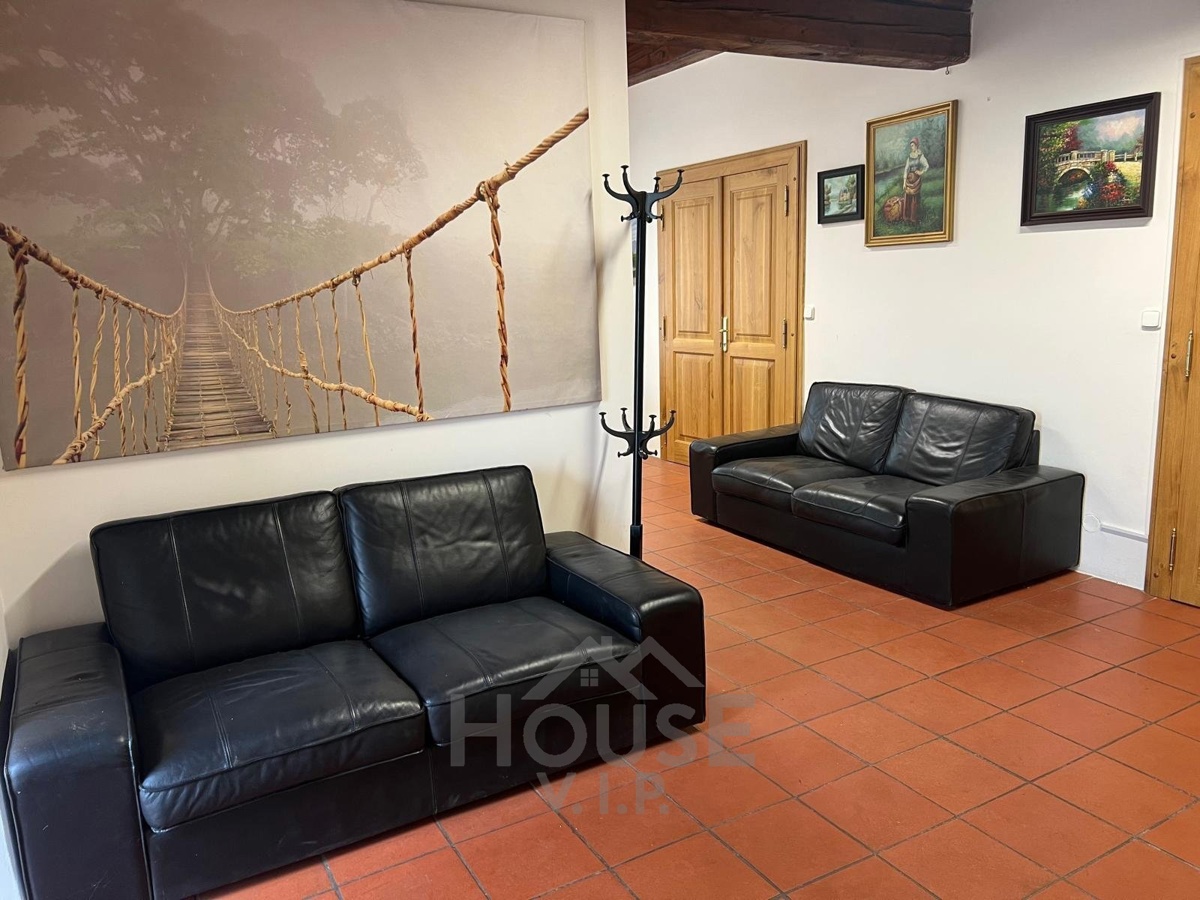 Commercial property for sale · Office · 109 m²