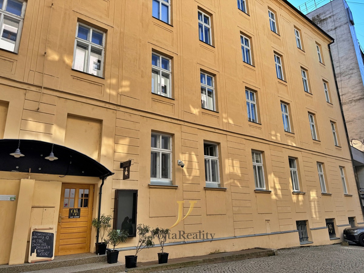 Pronájem komerční nemovitosti · Restaurace · 150 m²