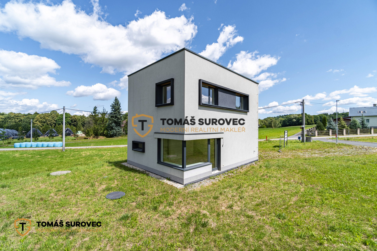 Продажа дома · Семейный дом · 110 m²