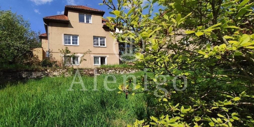 House for sale · Family house · 275 m²