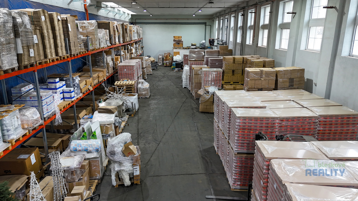Bất động sản thương mại cho thuê · 470 m²