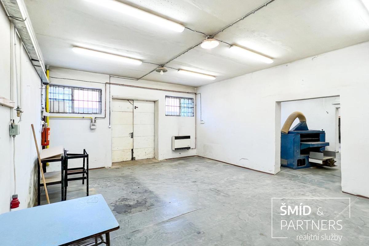 Commercial property for rent