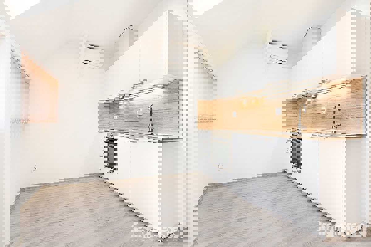 Pronájem bytu · 1+kk · 19 m²