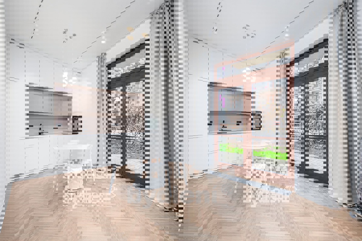 Pronájem bytu · 2+kk · 52 m²