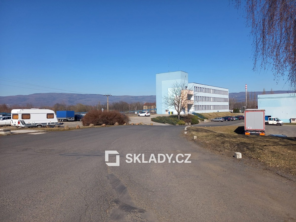 Pronájem komerční nemovitosti · Kancelář · 42 m²