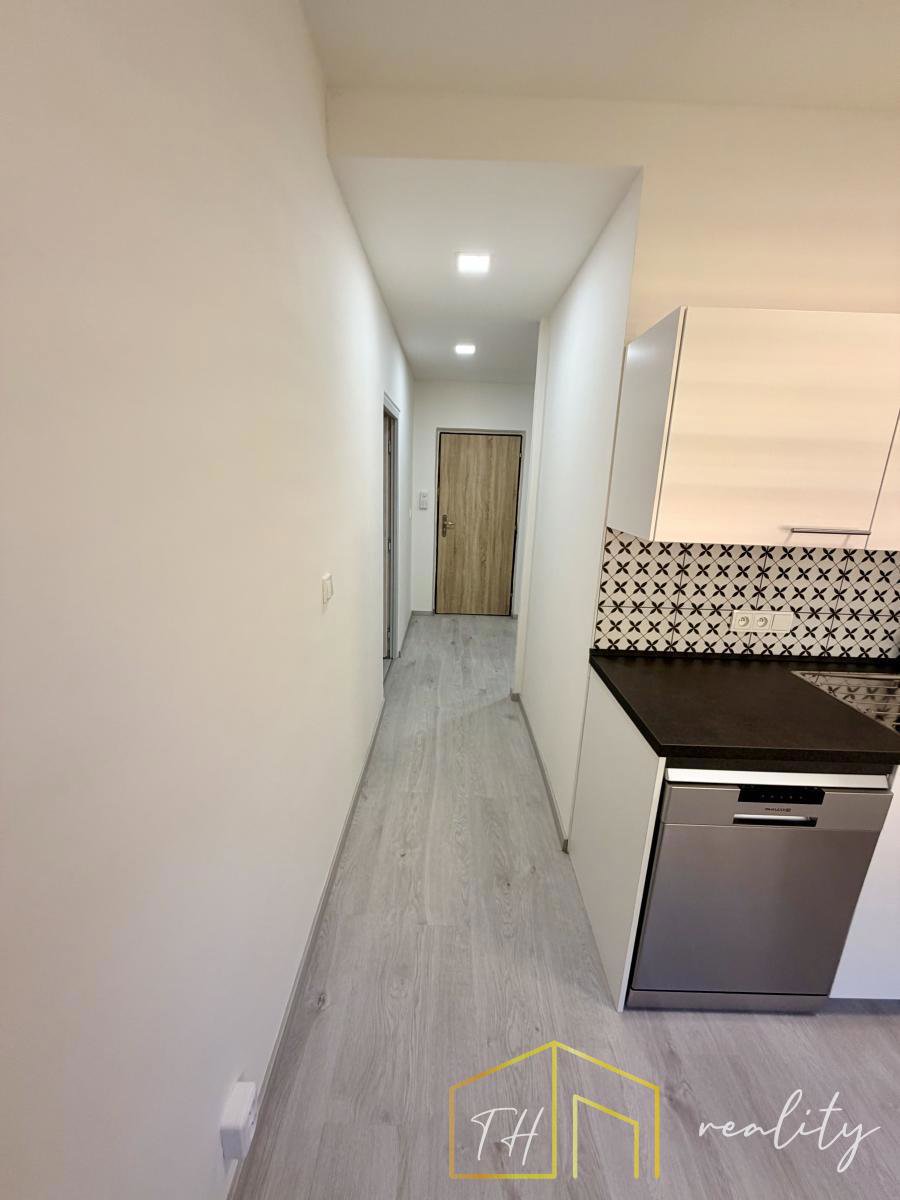 Photo 5/10