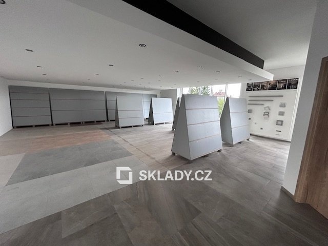 Fotografie 3 - Pronájem komerční nemovitosti · 360 m²