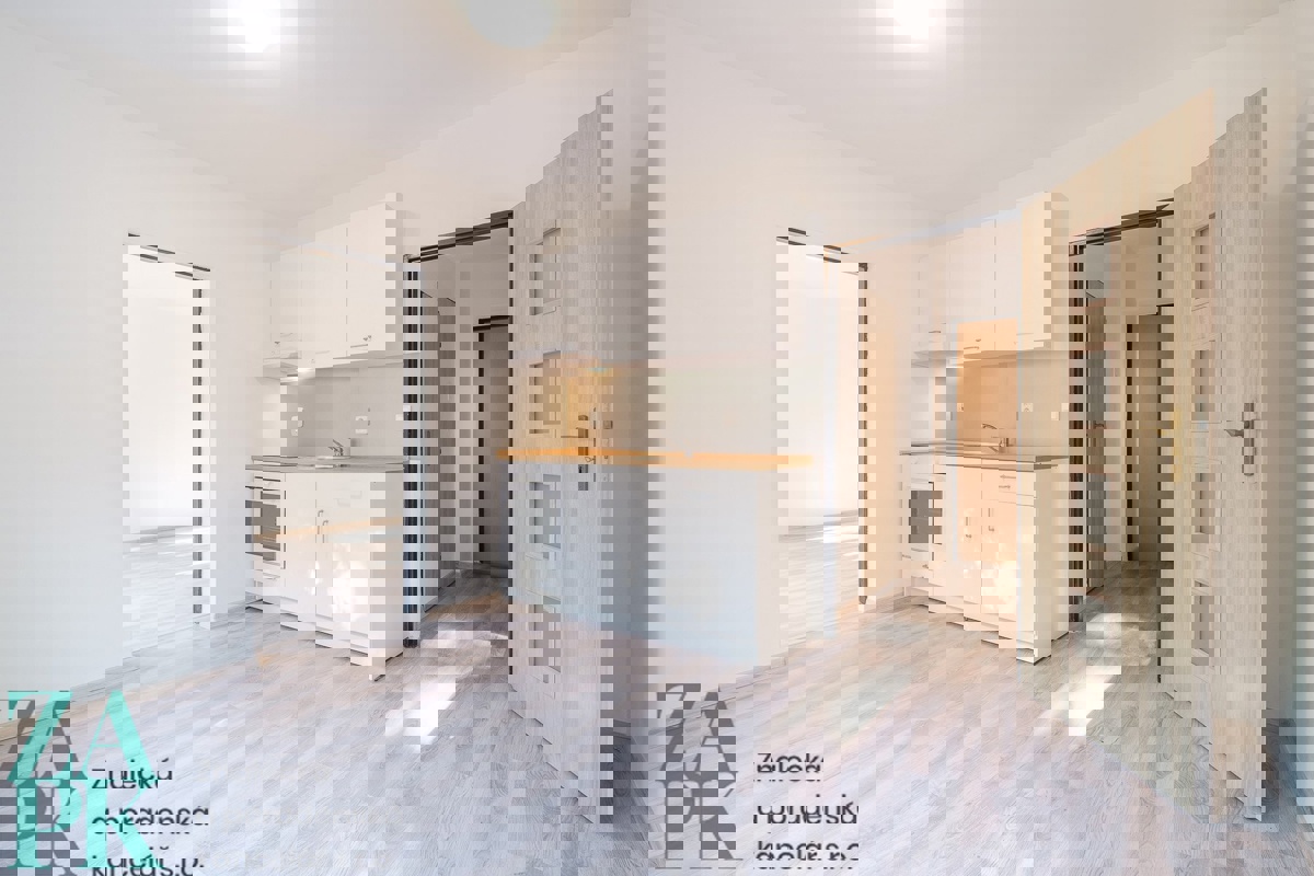 Pronájem bytu · 2+kk · 47 m²