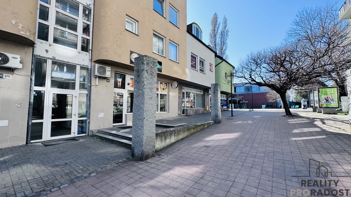 Commercial property for rent · Office · 52 m²