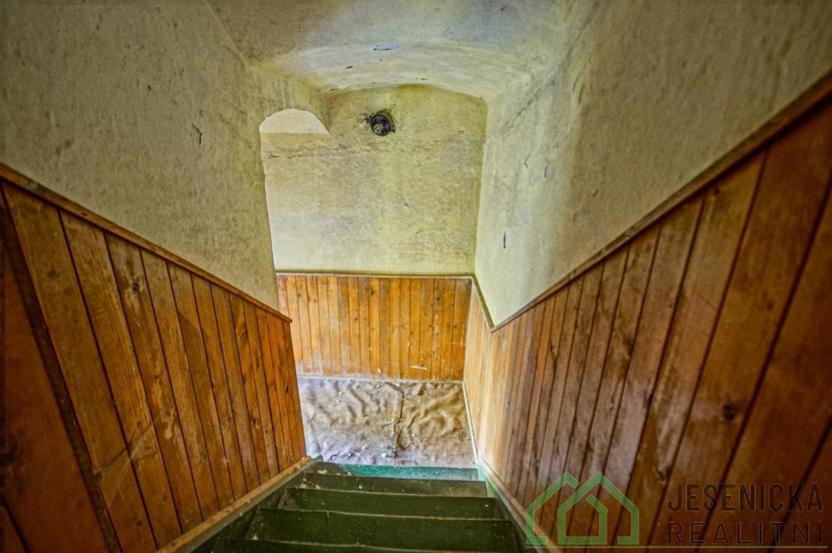 Photo 29/33
